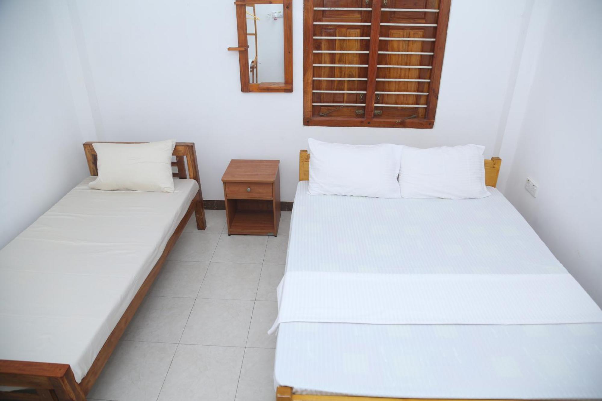 Rose Fort Homestay Jaffna Exterior photo
